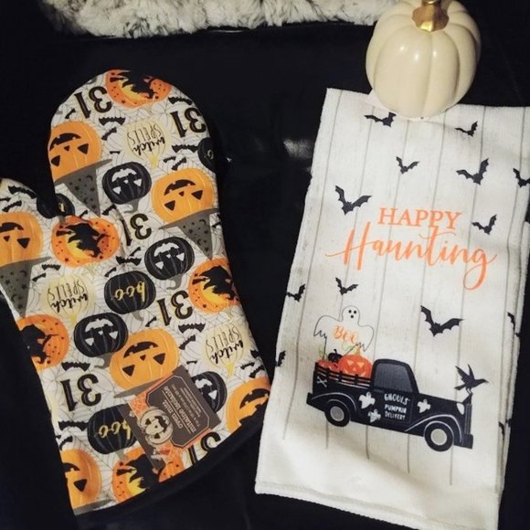 Happy Haunting Halloween Pumpkins bats Oven Mitt Dish Towel Kitchen decor 2p Set - Picture 2 of 10